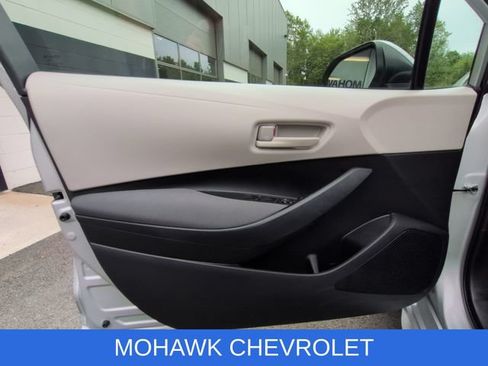Used 2024 Toyota Corolla LE FWD image 21
