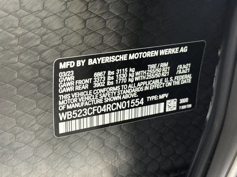 Used 2024 BMW iX xDrive50 w/ Premium Package AWD/4WD image 21