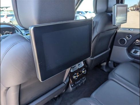 Used 2018 Land Rover Range Rover Supercharged image 14