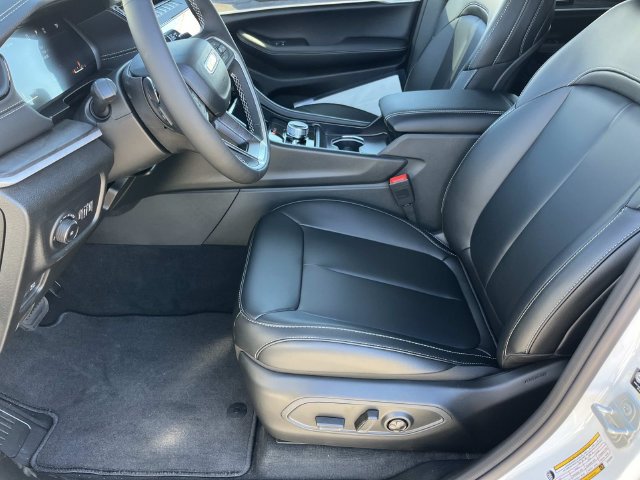 New 2027 Jeep Grand Cherokee Limited AWD/4WD image 22