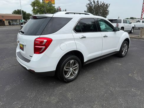 Used 2017 Chevrolet Equinox Premier w/ Enhanced Convenience Package FWD image 5