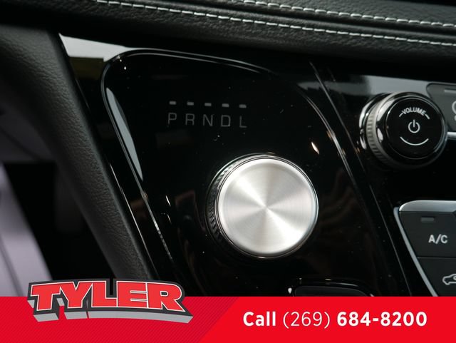 New 2027 Chrysler Pacifica Select FWD image 30