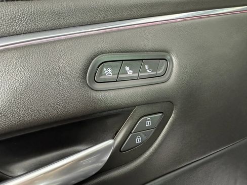 Used 2023 Cadillac Escalade Premium Luxury w/ Performance Package AWD/4WD image 44