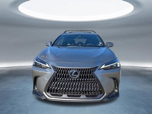 Used 2023 Lexus NX 250 FWD image 9