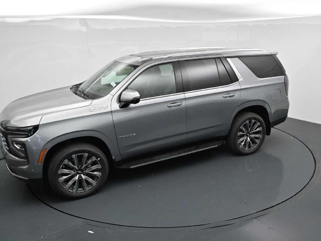 New 2026 Chevrolet Tahoe High Country w/ Sun And Tow Package RWD image 19