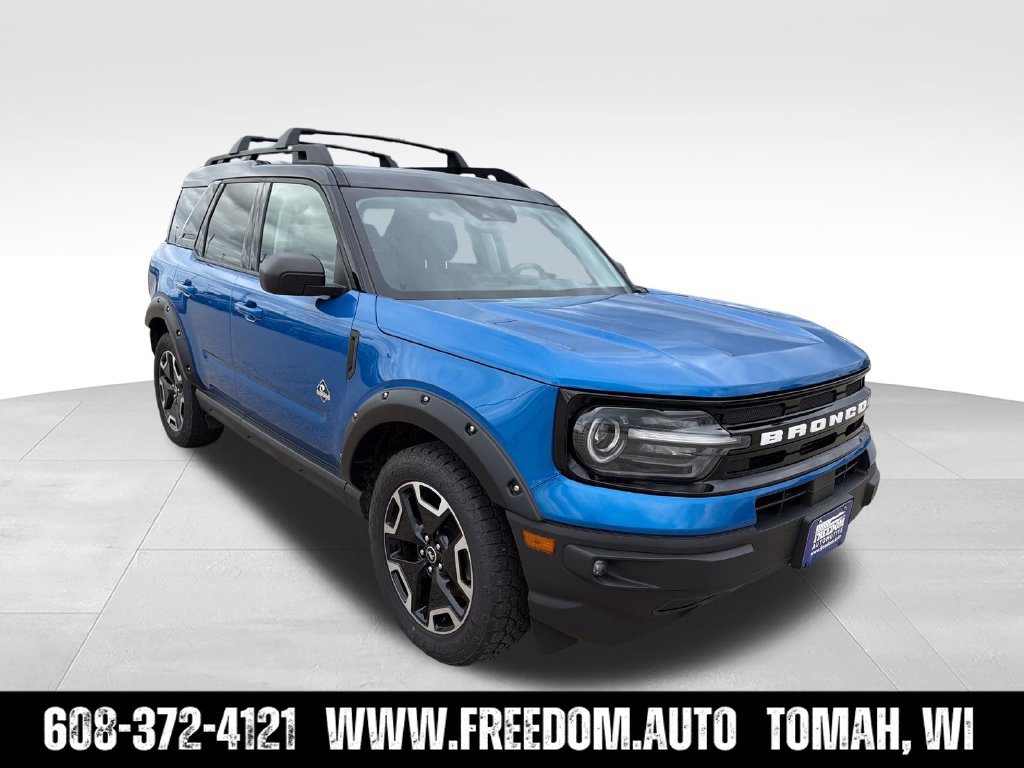 Used 2022 Ford Bronco Sport Outer Banks w/ Tech Package AWD/4WD image 11