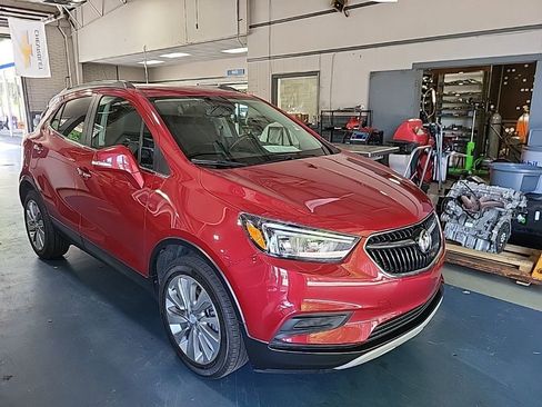 Used 2018 Buick Encore Preferred FWD image 3