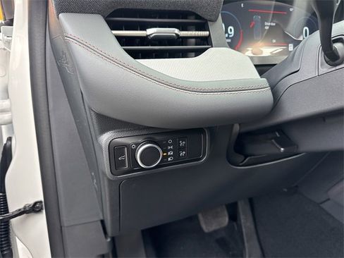 New 2026 Ford Explorer Active image 19