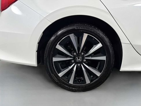 Certified 2024 Honda Civic EX image 6