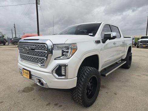 Used 2020 GMC Sierra 1500 Denali w/ Denali Ultimate Package AWD/4WD image 7