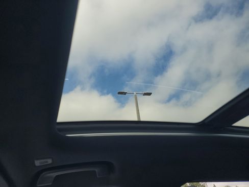 New 2026 BMW X1 xDrive28i w/ Technology Package image 32