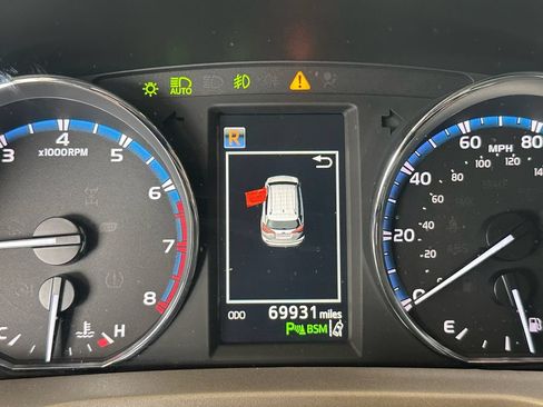Used 2017 Toyota RAV4 Limited w/ All Weather Liner Package AWD/4WD image 11