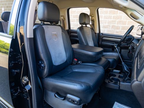 Used 2004 Dodge Ram 2500 Truck SLT w/ Sport Appearance Group AWD/4WD image 29