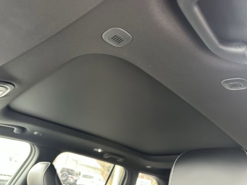 New 2026 Jeep Grand Cherokee Limited Reserve image 13