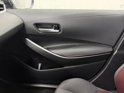 Used 2024 Toyota Corolla SE image 25