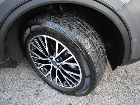 Used 2022 Ford Escape Titanium w/ Titanium Premium Package image 45