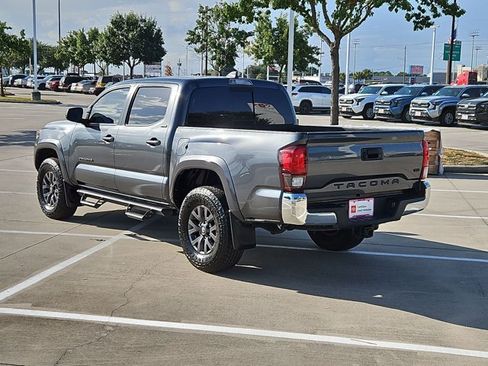 Used 2023 Toyota Tacoma SR5 RWD image 8