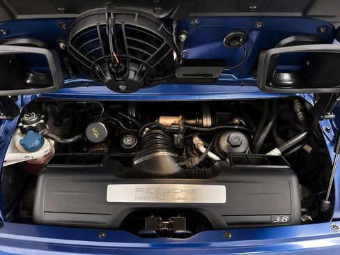 Used 2009 Porsche 911 Carrera S RWD image 16