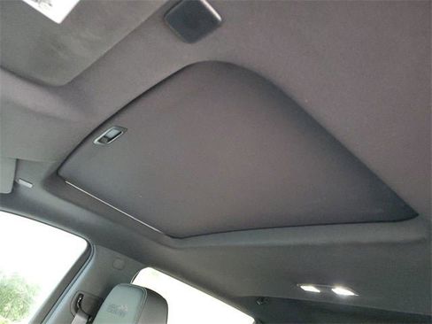 Used 2020 Chevrolet Silverado 1500 High Country w/ Technology Package image 76