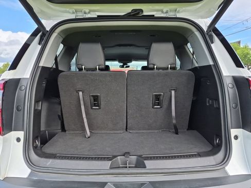 Certified 2021 GMC Acadia SLT w/ Elevation Edition FWD image 24