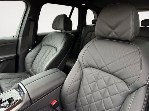 Used 2026 BMW X5 xDrive40i image 14