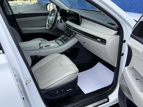 Used 2024 Hyundai Palisade Calligraphy image 28