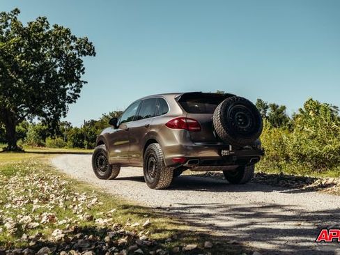 Used 2013 Porsche Cayenne AWD/4WD image 55