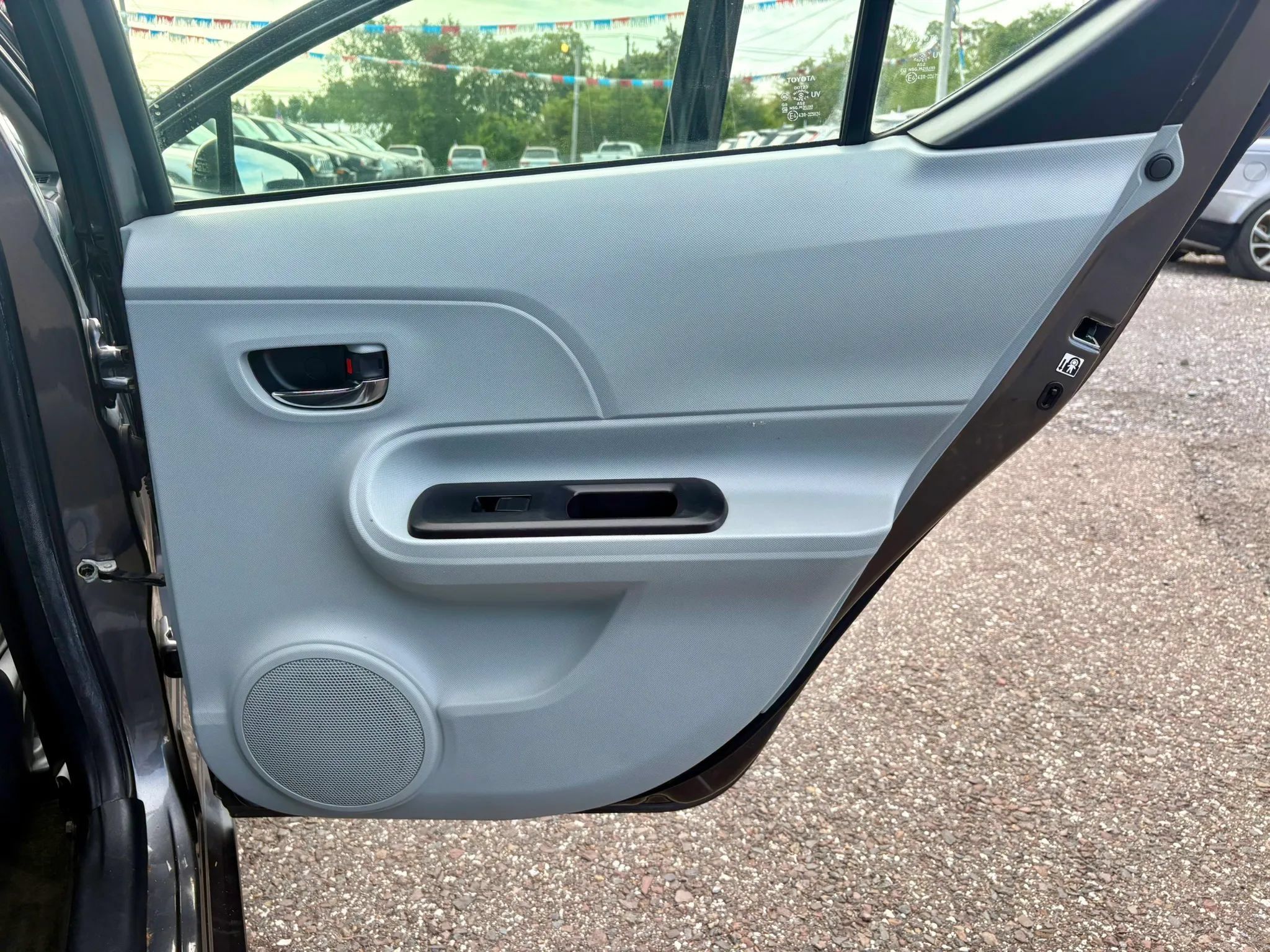 Used 2013 Toyota Prius C Two FWD image 11