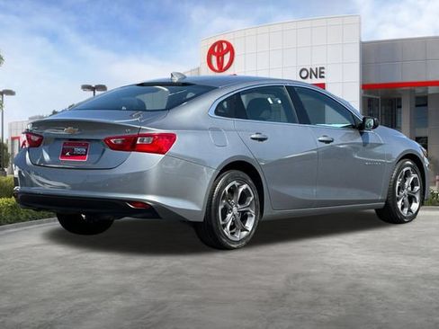 Used 2024 Chevrolet Malibu LT FWD image 4