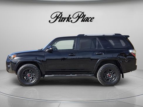 Used 2024 Toyota 4Runner SR5 Premium w/ Moonroof Package image 2