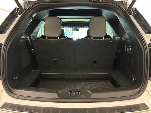 Used 2020 Ford Explorer Limited w/ Class III Trailer Tow Package AWD/4WD image 32