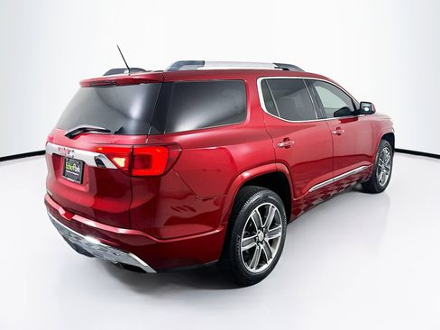 Used 2019 GMC Acadia Denali image 9