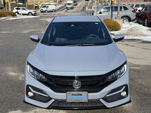 Used 2020 Honda Civic Sport image 2