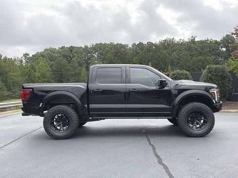 Used 2024 Ford F150 Raptor w/ Equipment Group 803A Raptor R AWD/4WD image 5