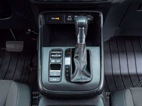 Certified 2025 Honda CR-V EX image 25