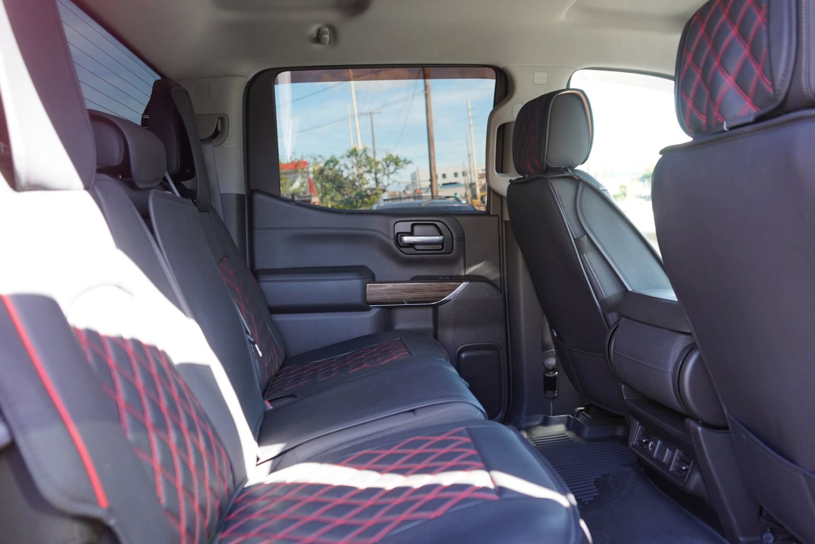 Used 2019 Chevrolet Silverado 1500 RST w/ All-Star Edition AWD/4WD image 18
