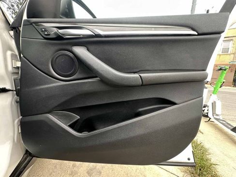 Used 2018 BMW X1 xDrive28i w/ Convenience Package AWD/4WD image 32