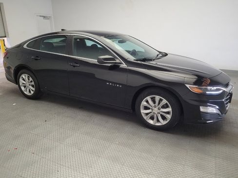 Used 2021 Chevrolet Malibu LT image 11
