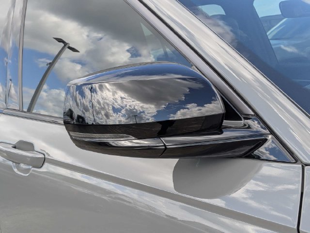 New 2027 Jeep Grand Cherokee Limited w/ Limited Altitude Package RWD image 11