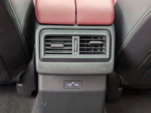 Used 2025 MAZDA CX-50 AWD 2.5 Hybrid w/ Premium Pkg image 30