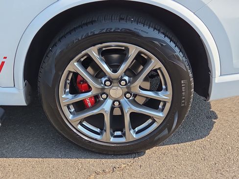 Used 2022 Dodge Durango SRT w/ Premium Interior Group AWD/4WD image 16