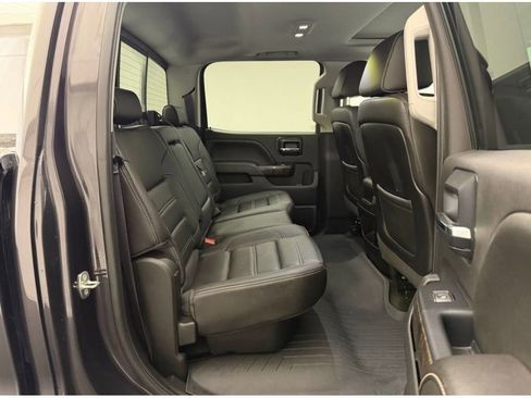 Used 2015 GMC Sierra 2500 Denali w/ Duramax Plus Package AWD/4WD image 22