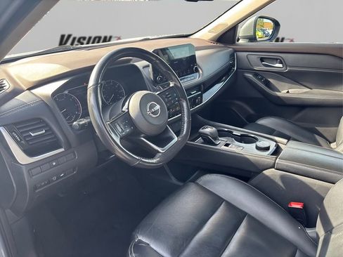 Used 2023 Nissan Rogue SL w/ SL Premium Package image 9