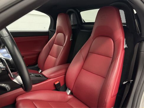 Used 2024 Porsche 718 Boxster S image 20