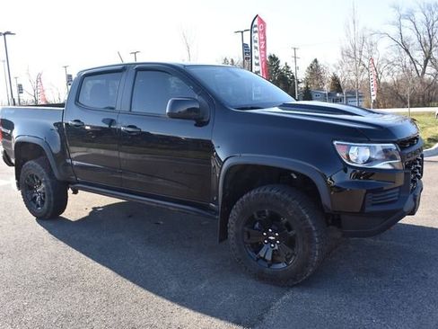 Used 2022 Chevrolet Colorado ZR2 w/ ZR2 Midnight Special Edition image 10