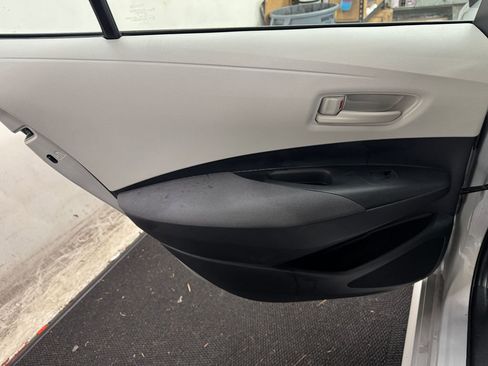 Used 2023 Toyota Corolla LE image 16