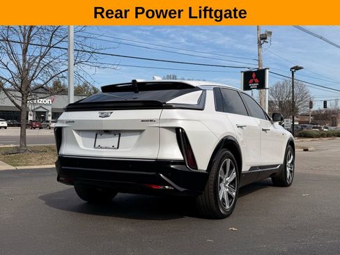 Used 2024 Cadillac Lyriq Tech AWD/4WD image 3