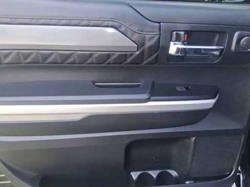 Used 2017 Toyota Tundra Platinum AWD/4WD image 18
