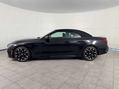 Used 2026 BMW M440i Convertible RWD image 32