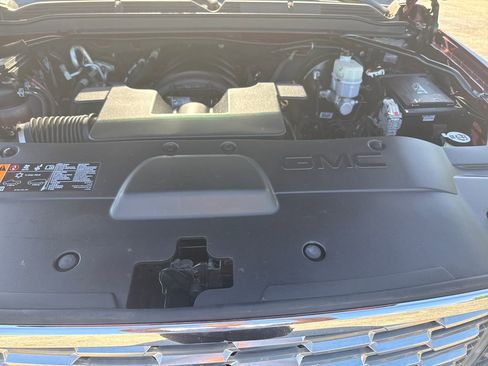 Used 2019 GMC Yukon Denali AWD/4WD image 22